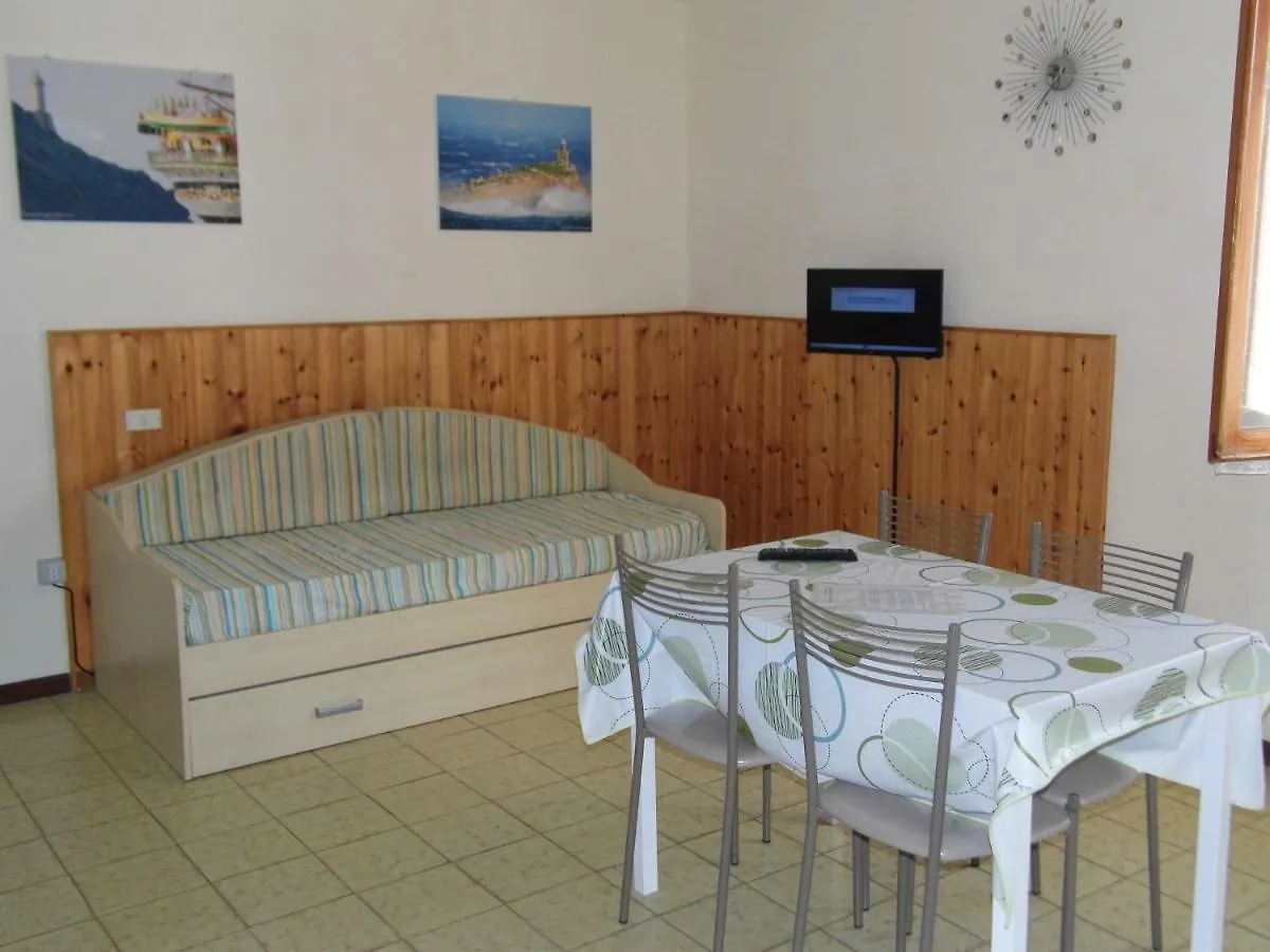 Apartment Appartamenti Lucry Procchio  Italien