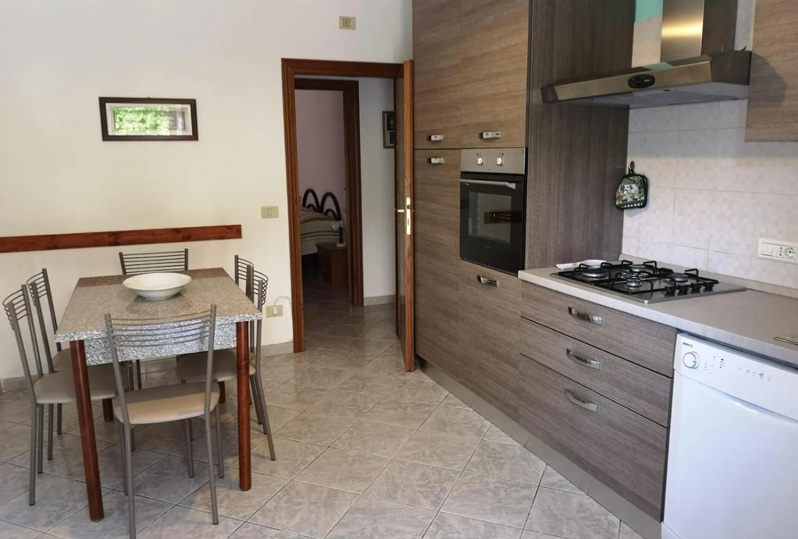 Apartment Appartamenti Lucry Procchio